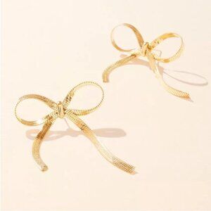 NWOT Anthropologie Gold Snake Chain Bow Earrings